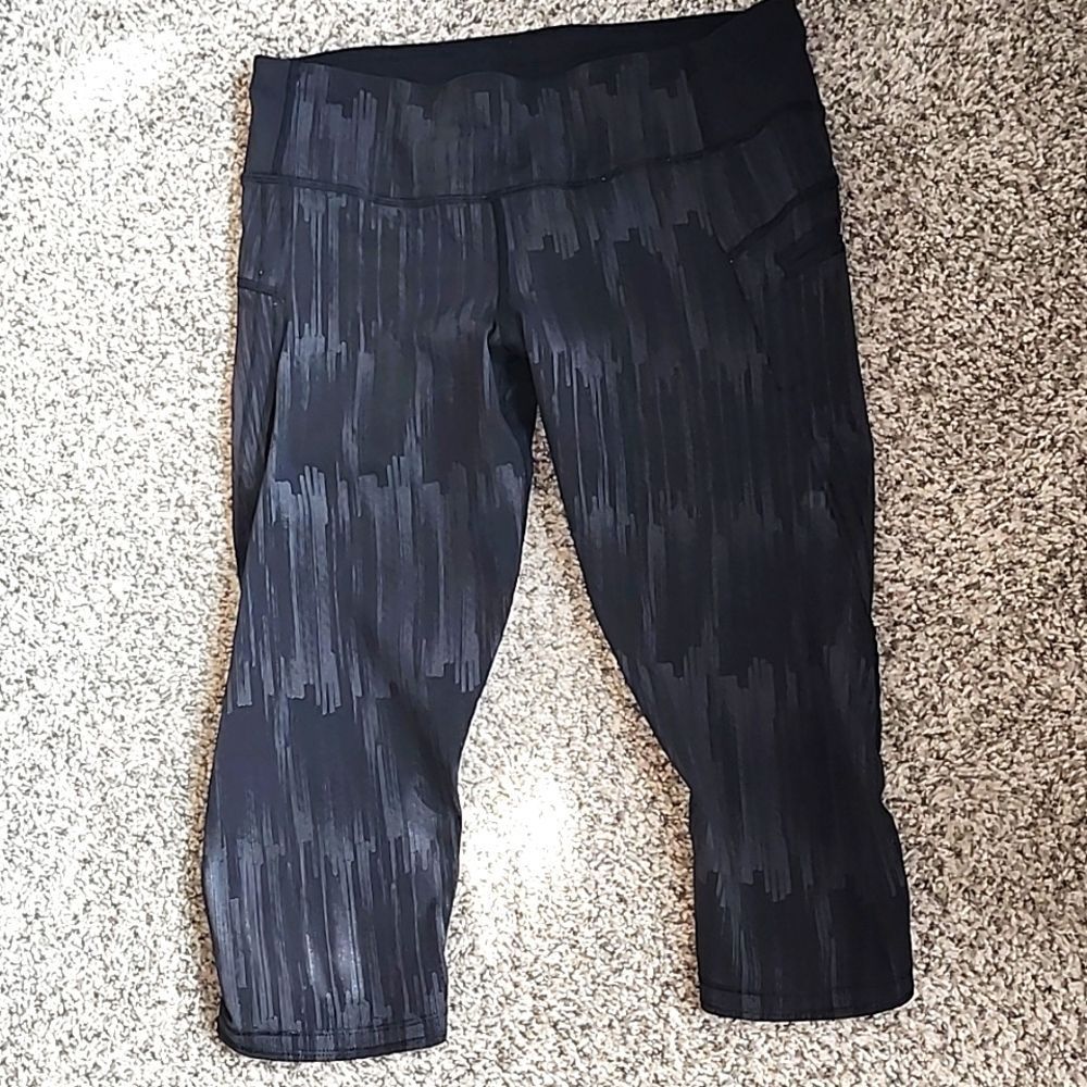 Lululemon size 8